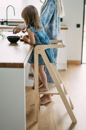 Torre de aprendizagem Montessori ultra-plana e dobrável