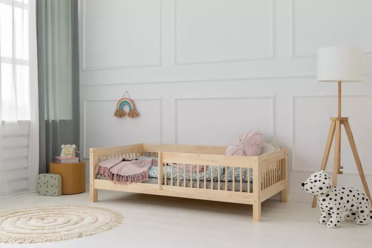 Cama infantil de madera Mila CPW